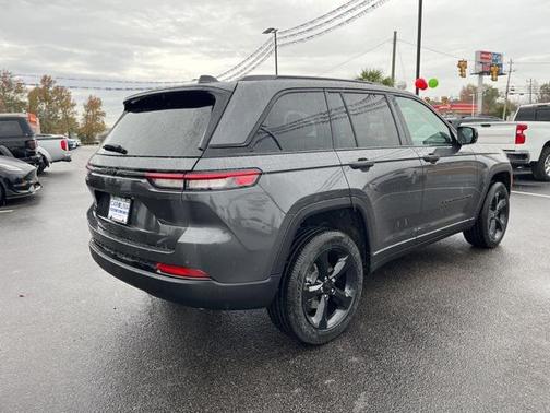 2025 Jeep Grand Cherokee Altitude