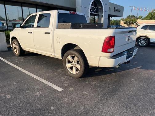 2015 RAM 1500 Tradesman/Express