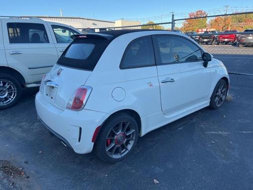2015 FIAT 500 Abarth