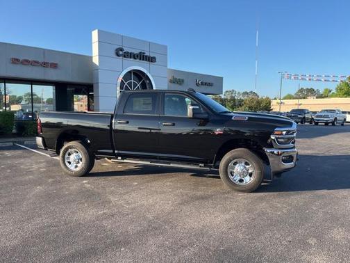 2025 RAM 2500 Tradesman Crew Cab 4x4 6'4' Box