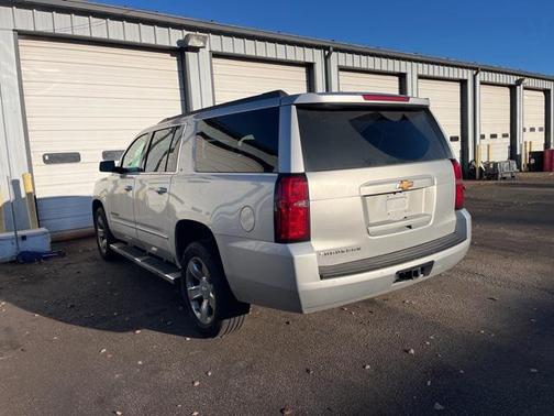 2018 Chevrolet Suburban LT
