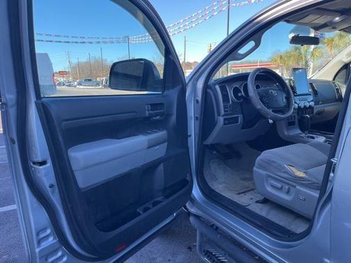 2011 Toyota Tundra Grade