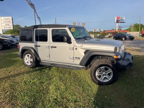 2022 Jeep Wrangler Unlimited Sport
