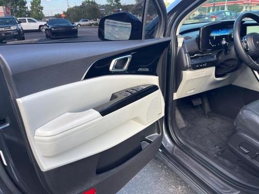 2023 Kia Carnival SX Prestige