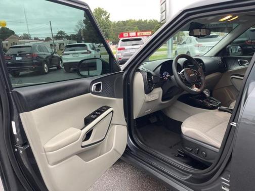 2022 Kia Soul S
