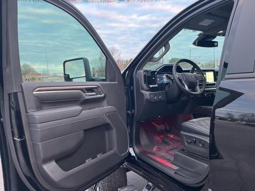 2025 Chevrolet Silverado 2500 LT