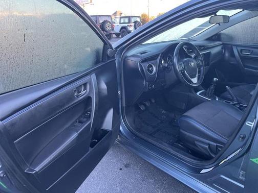 2018 Toyota Corolla SE