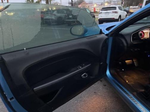 2015 Dodge Challenger SXT Plus