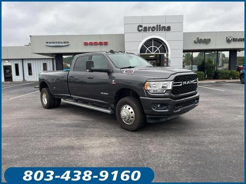 2022 RAM 3500 Big Horn Crew Cab 4x4 8' Box