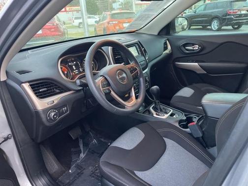 2018 Jeep Cherokee Latitude