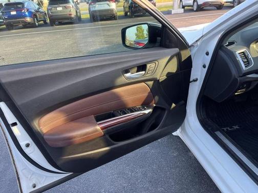 2016 Acura TLX V6 Tech