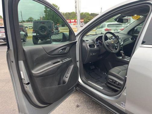 Sterling Gray Metallic 2024 Chevrolet Equinox Premier w/1LZ