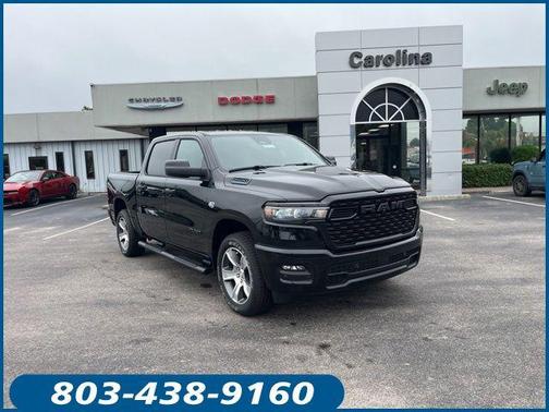 Diamond Black Crystal Pearlcoat 2026 RAM 1500 Express