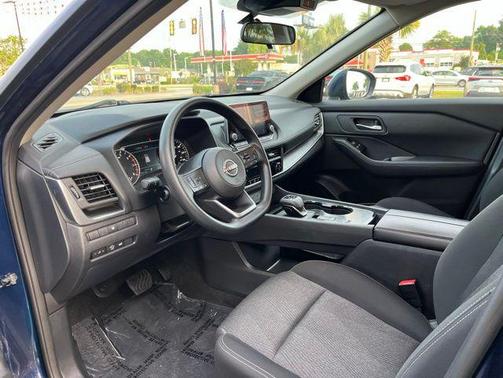 Deep Ocean Blue Pearl 2024 Nissan Rogue SV