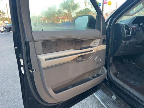Black Metallic 2021 Ford Expedition Limited