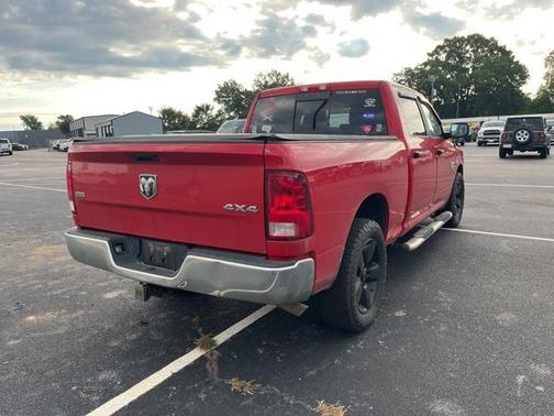2019 RAM 1500 SLT