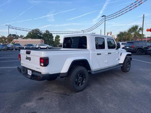 2025 Jeep Gladiator High Tide