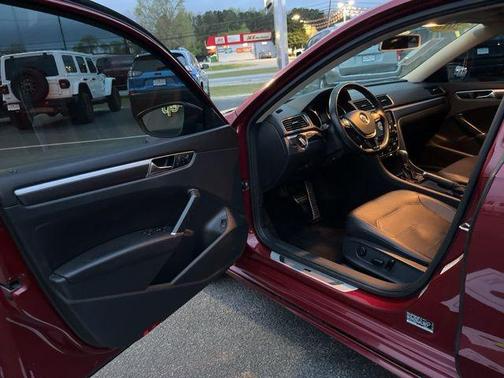 2018 Volkswagen Passat 2.0T S