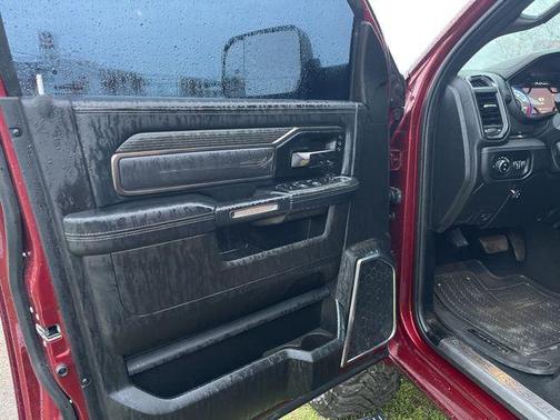 Delmonico Red Pearlcoat 2022 RAM 2500 Limited Mega Cab 4x4 6'4' Box