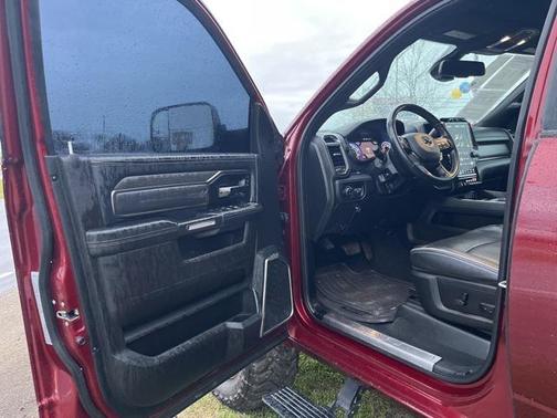 2022 RAM 2500 Limited Mega Cab 4x4 6'4' Box