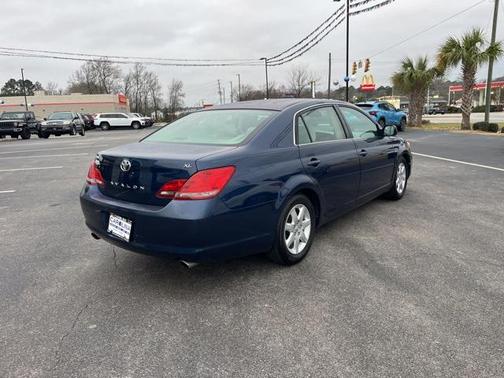 2008 Toyota Avalon XL