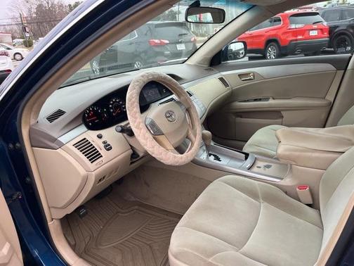 2008 Toyota Avalon XL