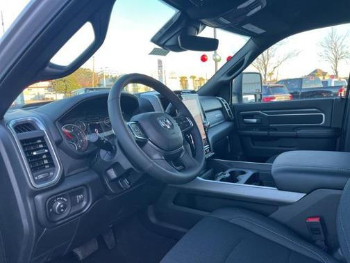 2026 RAM 2500 Big Horn Crew Cab 4x4 6'4' Box