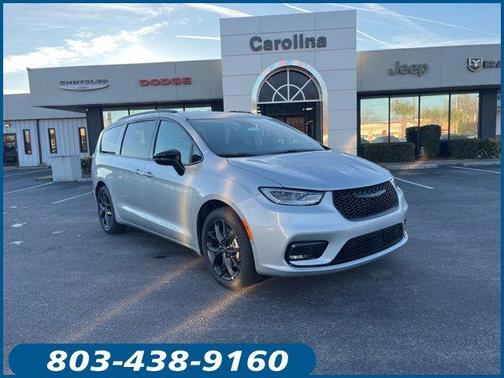 Silver Mist Clearcoat 2026 Chrysler Pacifica L