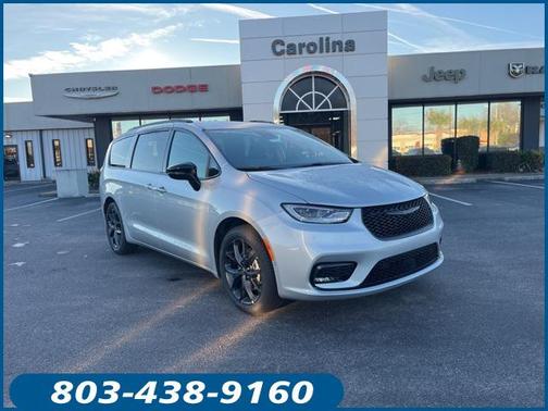 2026 Chrysler Pacifica L