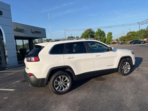 2021 Jeep Cherokee Latitude Lux