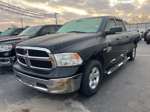 2020 RAM 1500 Classic SLT
