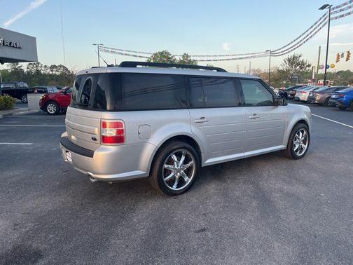 Ingot Silver 2019 Ford Flex SE