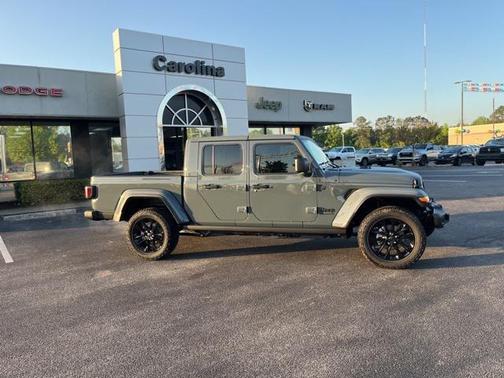 2025 Jeep Gladiator Nighthawk