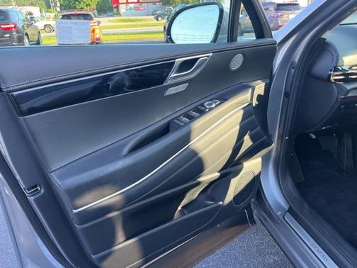 2025 Genesis GV80 2.5T