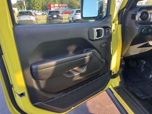 2023 Jeep Wrangler 4-Door High Tide 4x4