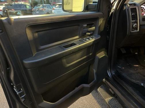 2020 RAM 1500 Classic Express