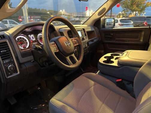 2020 RAM 1500 Classic Express