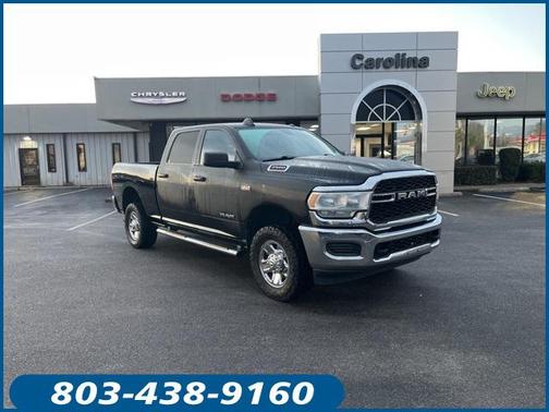 2020 RAM 2500 Tradesman Crew Cab 4X4 6'4' Box