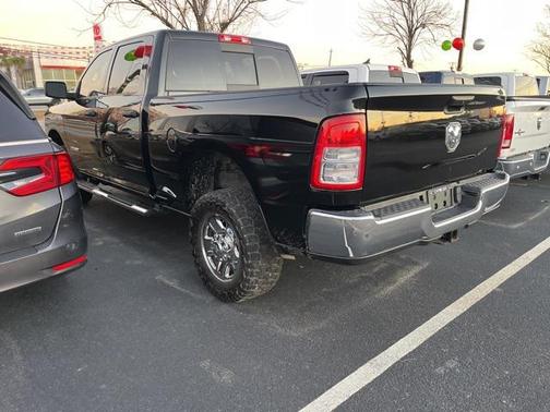 2020 RAM 2500 Tradesman Crew Cab 4X4 6'4' Box