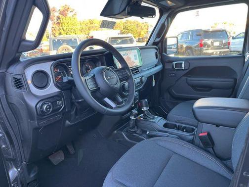 Pau 2026 Jeep Gladiator Sport S