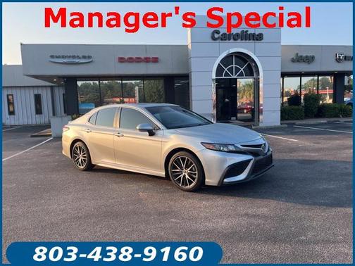 2022 Toyota Camry SE