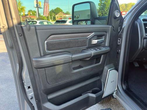 Ceramic Gray Clearcoat 2026 RAM 3500 Laramie Crew Cab 4x4 8' Box