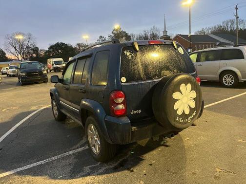 Patriot Blue Pearlcoat 2005 Jeep Liberty Limited