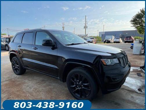Diamond Black Crystal Pearlcoat 2020 Jeep Grand Cherokee Altitude