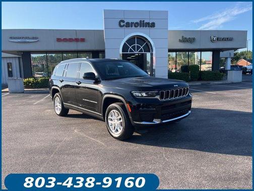 Diamond Black Crystal Pearlcoat 2026 Jeep Grand Cherokee L Laredo