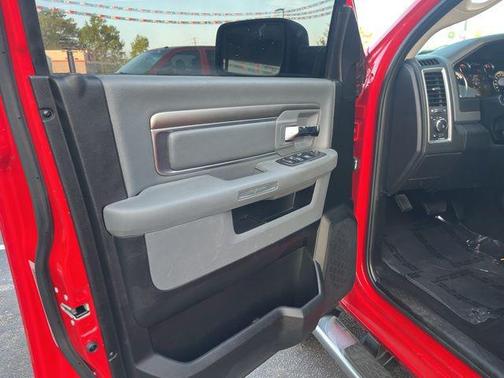 Flame Red Clearcoat 2017 RAM 1500 Big Horn