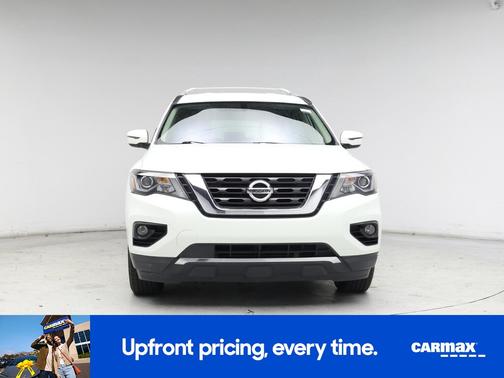 2019 Nissan Pathfinder SV