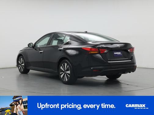 2022 Nissan Altima SV