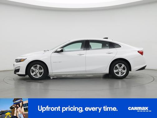 White 2024 Chevrolet Malibu 1LT