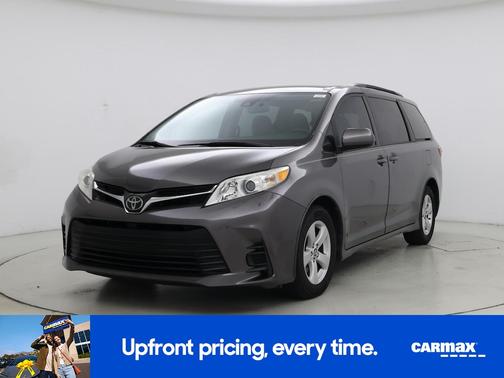 Gray 2018 Toyota Sienna LE